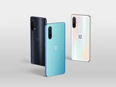 Das OnePlus Nord CE 5G bietet ein 90 Hz schnelles AMOLED-Display und eine 64 MP Triple-Kamera. (Bild: OnePlus)