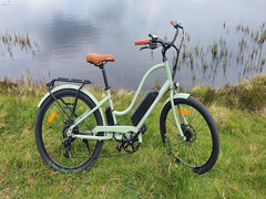 Schickes und extrem günstiges E-Bike mit ordentlicher Reichweite - Touroll B2 im Test