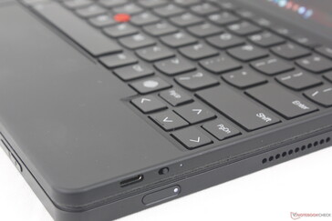 Der Fingerabdrucksensor sitzt auf der Tastatur und nicht im Tablet selbst