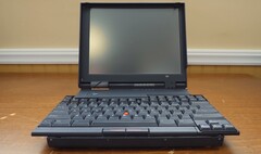Das faltbare Keyboard des Thinkpad 701C von IBM hat schon 1995 vielen Spaß gemacht.