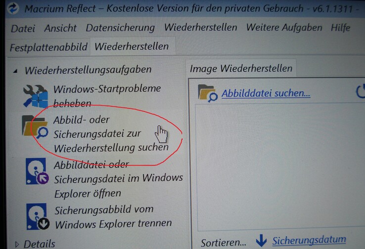 Wiederherstellungs-Software wird direkt vom USB-Rettungsstick geladen