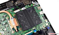 Zwei RAM-Module können verbaut werden.