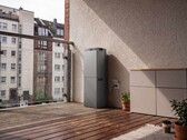 EcoFlow STREAM 5000 Balkonkraftwerk mit Speicher an einer Hauswand.