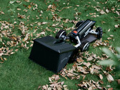 Der EcoFlow Blade Mähroboter kann auch das Laub aufsammeln. (Bild: EcoFlow)