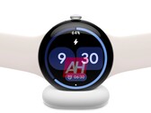 Die Pixel Watch 4 bekommt ein komplett neues Ladesystem wie ein neuer Google-Leak zeigt. (Bildquelle: Android Headlines)