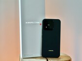 Das Xiaomi 17 Max bietet einen großen Bildschirm, ein gutes Kamerasystem und das zum günstigen Preis.