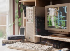 Maingear steckt aktuelle Gaming-Hardware in ein Retro-Gehäuse. (Bildquelle: Maingear)