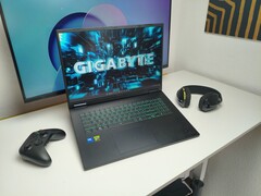 Zocken ohne Kompromisse? Gigabyte Gaming A18 Pro Laptop mit Mega-Display im Test