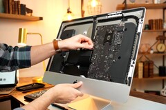 Der Prozessor in älteren iMac-Modellen kann aufgerüstet werden, wenn auch nicht ganz einfach. (Bild: Luke Miani, YouTube)