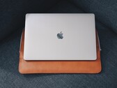 Einen Mac mit einer großen SSD auszustatten ist nun deutlich günstiger. (Bild: Oliur, Unsplash)