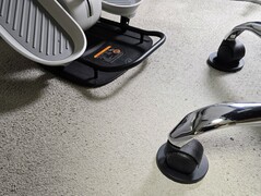 Der Abstand zwischen Stuhl und Crosstrainer muss passen