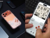 Limitierte GameBaby Transparent Edition als Flip-to-Play-Hülle für das iPhone 17 Pro Max