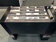 LED-Lenser-Angebot auf der IWA 2025. (Bildquelle: Andreas Sebayang/Notebookcheck.com)