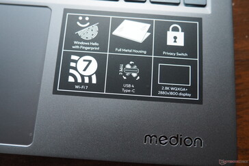 Medion SPRCHRGD 14 S2.