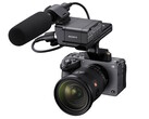 Die Sony FX5 wird mit einem XLR-Griff zur Befestigung externer Mikrofone und weiteren Zubehörs ausgeliefert