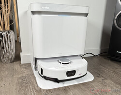 Eureka J15 Max Ultra beim Laden