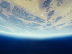 Ein Bild, das die Erde aus der Sicht eines Satelliten zeigt. (Bildquelle: Jaymantri – Pexels)