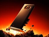 Minisforum erlaubt es, Desktop-Computer per PCIe um vier SSDs zu erweitern.