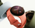 Die Pixel Watch 4 erhält eines der neuen Notfall-SOS-Features der Pixel Watch 5.