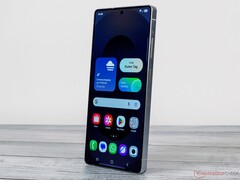 Nutzer älterer Samsung Galaxy S Smartphones klagen über Probleme mit einer zu kurzen Akkulaufzeit.