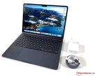 Das MacBook Air mit Apple M2 und ordentlicher Speicher-Ausstattung gibts derzeit zum Bestpreis. (Bild: Notebookcheck)