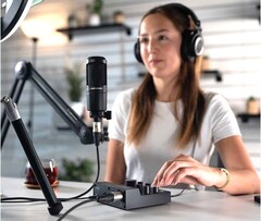 Der AT-UMX3 ist ein einfach zu bedienendes Audio-Mischpult für Podcaster und Live-Streamer. (Bild: Audio-Technica Japan)