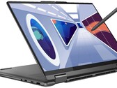 MM und Saturn haben das Yoga 7 OLED in der AMD-Version für 755 Euro im Angebot (Bild: Lenovo)