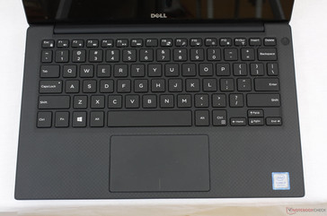 Die Pfeiltasten sind nach wie vor viel zu klein und schwammig.