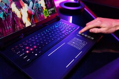 Das MSI Raider GE78 HX erhält ein vielseitiges Smart Touchpad, dessen Funktionalität vom Anwender konfiguriert werden kann. (Bild: MSI)
