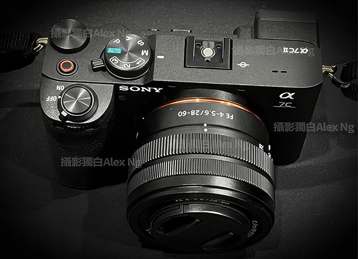 Das Design der Sony A7C II wird nur minimal verändert. (Bild: Alex NG)