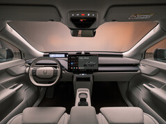 Aufgeräumtes Design und volle Vernetzung: Das Cockpit des Volvo EX60 setzt auf eine smarte Core-Computing-Plattform und übersichtliche Anzeigen.