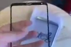 Das vermeintliche Frontpanel des Galaxy Note 8 verrät ein nochmals vergrößertes Infinity-Display.