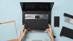 Der Framework Laptop 16 lässt sich jetzt noch besser als bisher individuell anpassen (Bild: Framework).