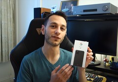 Ein Youtuber beantwortet in ersten Hands-On-Videos zum Pixel 5 auch Fragen zum neuen Google-Phone.
