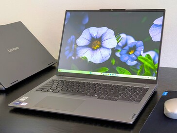 Lenovo ThinkBook 16 G7.