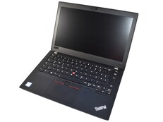 Nur 159 Euro werden derzeit für das leichte ThinkPad X280 fällig (Bildquelle: Benjamin Herzig)