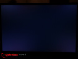 Minimales Backlight Bleeding oben