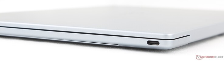 Rechts: USB-C 3.2 Gen. 2 mit DisplayPort 2.1 + Power Delivery