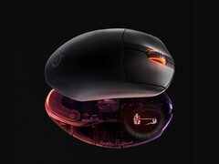 Die RGB-Beleuchtung beschränkt sich bei der SteelSeries Prime auf das Mausrad. (Quelle: Amazon)