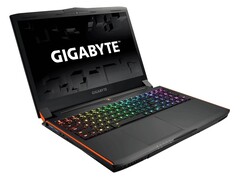 Test Gigabyte P56XT (7700HQ, GTX 1070, Full-HD) Laptop