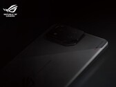 Das Asus ROG Phone 8 erhält offenbar ein deutlich größeres Kameramodul. (Bild: Asus)