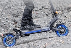 Den Ausom DT2 Pro gibt es aktuell deutlich günstiger. (Bildquelle: Geekbuying)