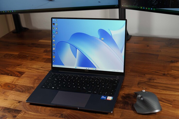Huawei MateBook 14 im Test - Dünne Displayränder