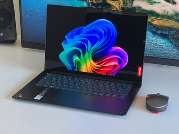 Lenovo Yoga Slim 7x (2024) (Bildquelle: Notebookcheck.com)