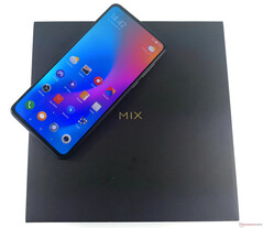 Xiaomi Mi Mix 4: Weiteres Realbild zeigt abgerundete Seitenränder