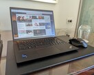 Lenovo ThinkPad T14s G4 Core i7 Laptop im Test: Ein harter Kampf gegen AMD Ryzen 7
