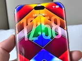 So in etwa könnten iPhone 20 Pro und iPhone 20 Pro Max in 2027 aussehen: Apples Jubiläums-iPhones werden laut Leak größer.