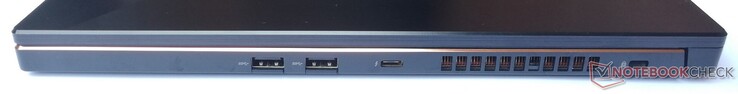 Rechte Seite: 2x USB 3.2 Gen1 Typ-A, 1x Thunderbolt 3 (inkl. DisplayPort 1.4, Power Delivery 3.0), Kensington-Lock
