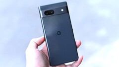 Ein geleakter Google 7a Prototyp wird zu Wucherpreisen auf ebay verkauft. (Bild: Zingnews)