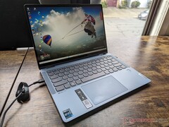 Lenovo IdeaPad Flex 7 vs. IdeaPad Flex 5 Test: Schneller Prozessor und besserer Touchscreen